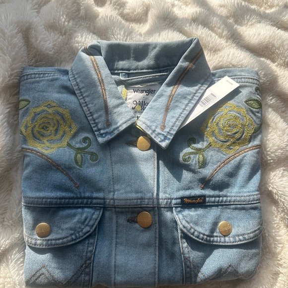 Wrangler x Kendra Scott Blue and Yellow Jean Jacket Classic Denim Style - Picture 3 of 3